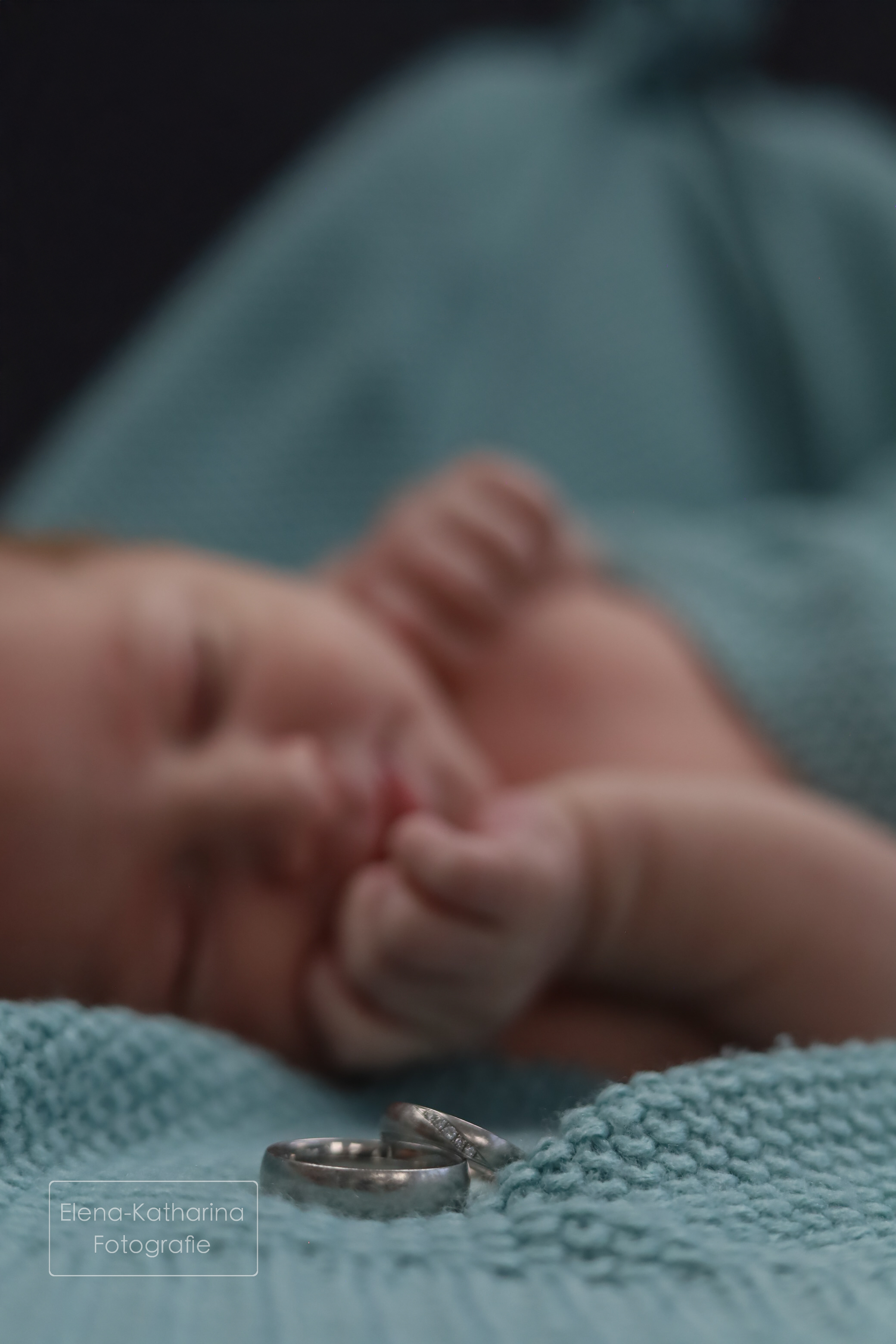 Detailaufnahme kleiner Babyhände