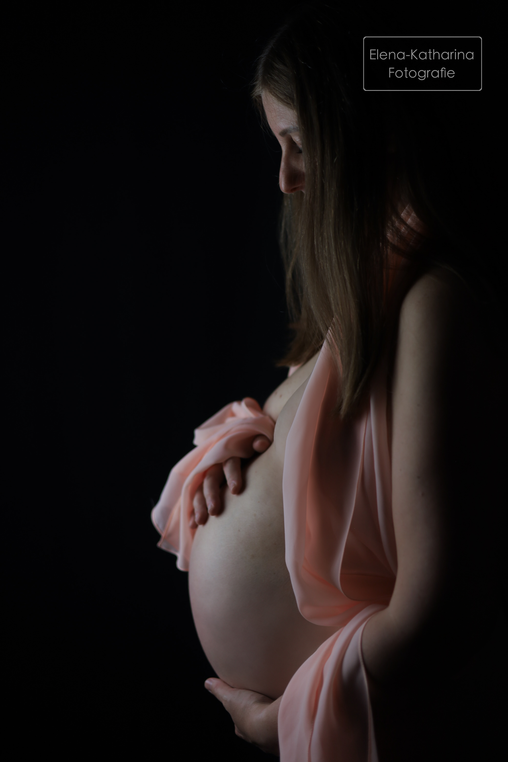 Minimalistische Aufnahme mit Fokus auf Form und Licht